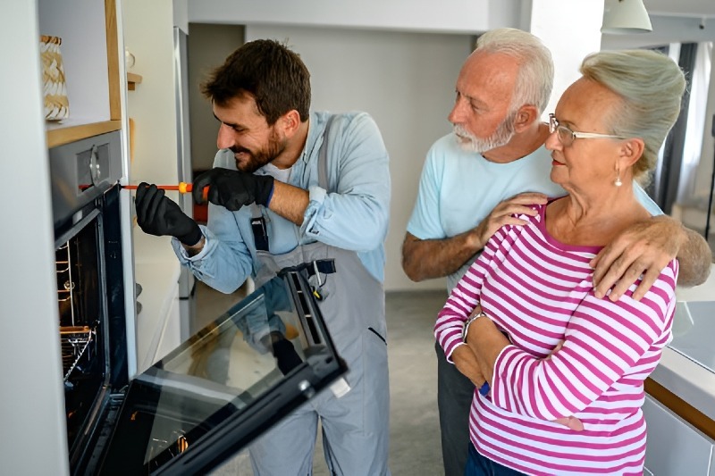 Oven & Stove repair in Golden Glades